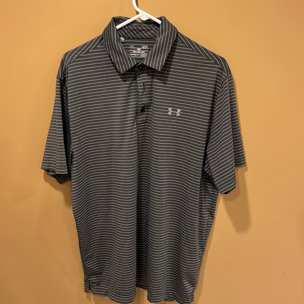 UNDER ARMOUR POLO
